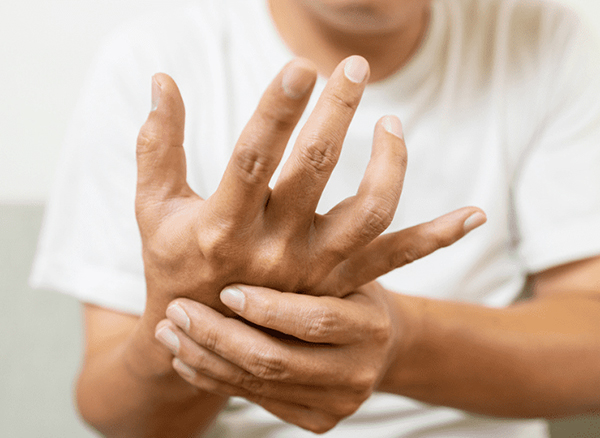Dyskinesia-and-Dystonia